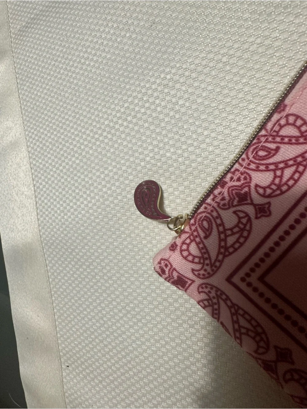 ipsy compact zip